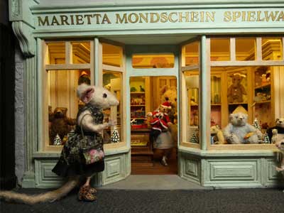 Exterior of Marietta Mondschein's toyshop
