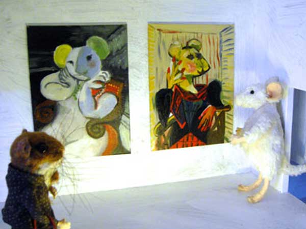 Mouse art and artists